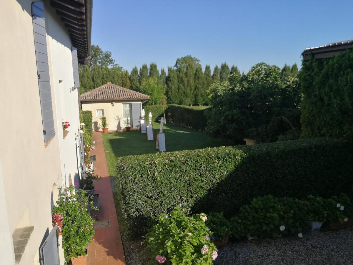 Agriturismo Fattoria Corte Roeli Malalbergo Экстерьер фото
