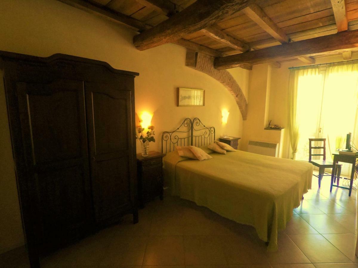 Agriturismo Fattoria Corte Roeli Malalbergo Экстерьер фото